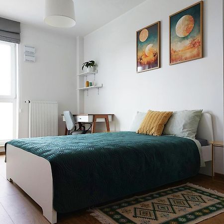 Fabryczna Apartment Лодзь Экстерьер фото